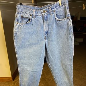 Brand New Vintage Chic Brand Mom Jean